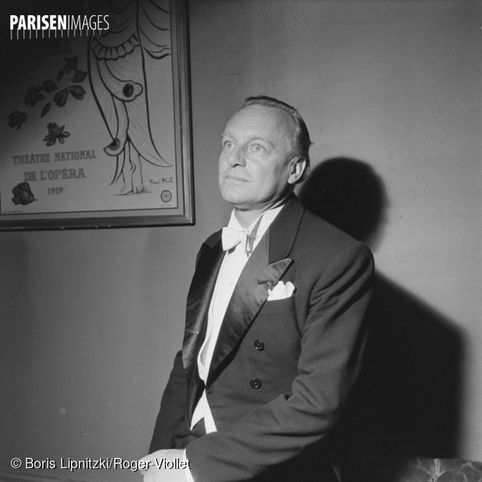 André CLUYTENS en 1954, ParisEnImages © Boris Lipnitzki/Roger-Viollet, cliquer pour une vue agrandie et les références exactes
