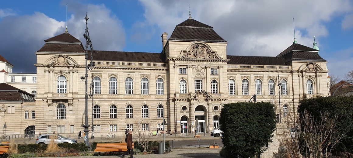 Staatliche Hochschule für Musik und Darstellende Kunst, Hardenbergstraße 33, Berlin