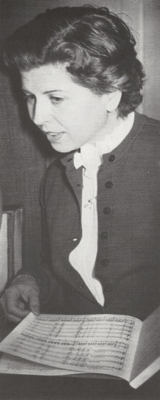 Maria STADER, probablement dans les années 1960 (date, lieu et photographe inconnus)