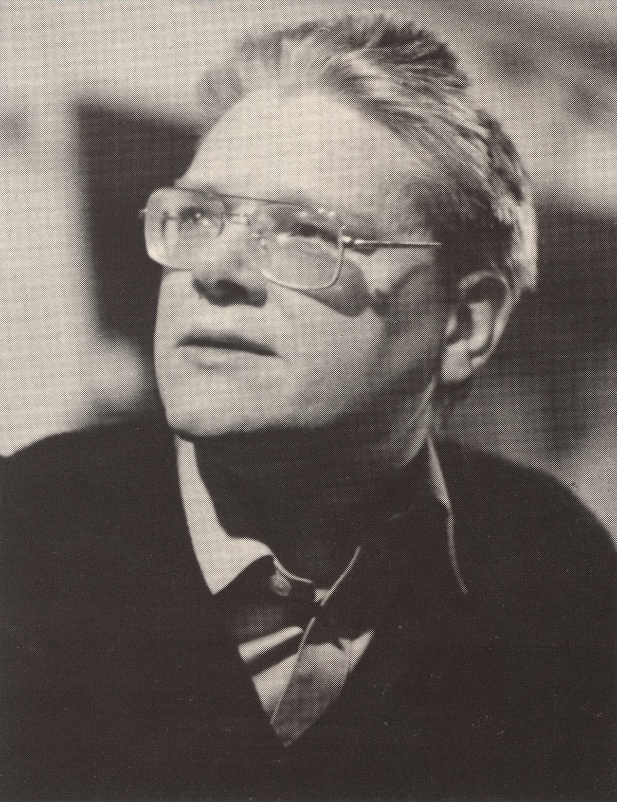 Hans ZENDER vers la fin des années 1970, un portrait fait par Hans-Dieter Müller, publié entre autres sur le disque WERGO WER 60 088